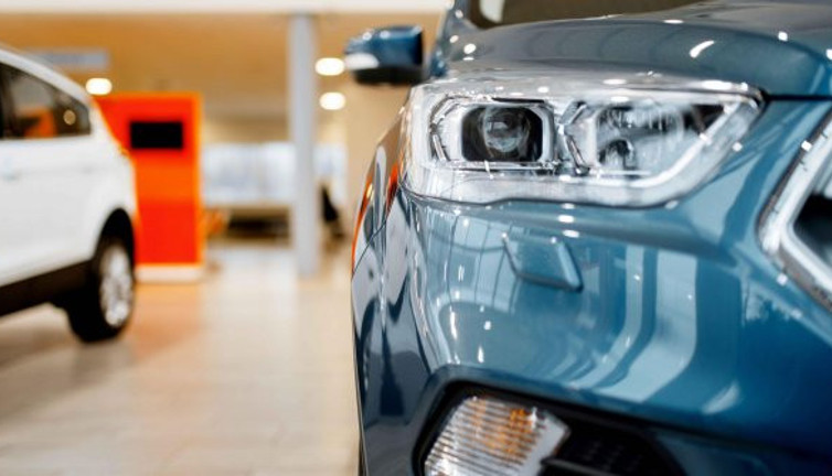 Bakanlık satıyor! 20 bin liraya otomobil