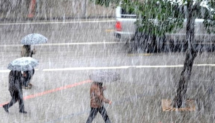 Meteoroloji sarı alarm verdi! 16 il için sel ve fırtına uyarısı