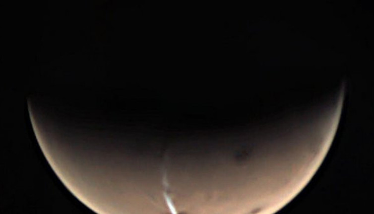 Avrupa Uzay Ajansı'na göre dikkat çekici bir gelişme! Mars’taki ‘gizemli bulut’ yeniden görüldü