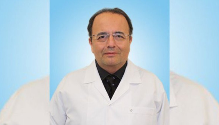 Ünlü profesörün esrarengiz ölümü: Cansız bedenini suyun üzerinde buldular!