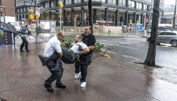 ABD’de kasırga can aldı