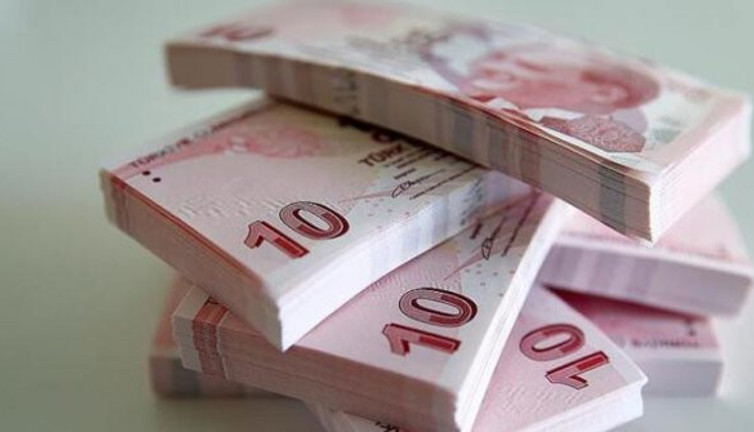 Türk Lirası sert düşüşle yeni dibi gördü