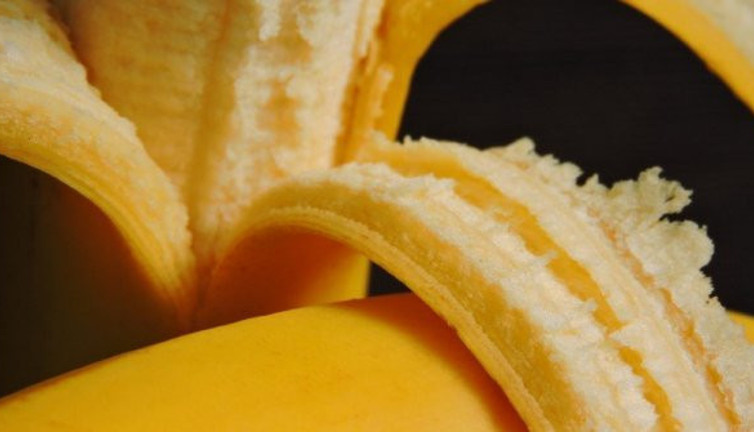 Faydalarını duyunca inanamayacaksınız! Bu meyvenin kılçığı her derde deva