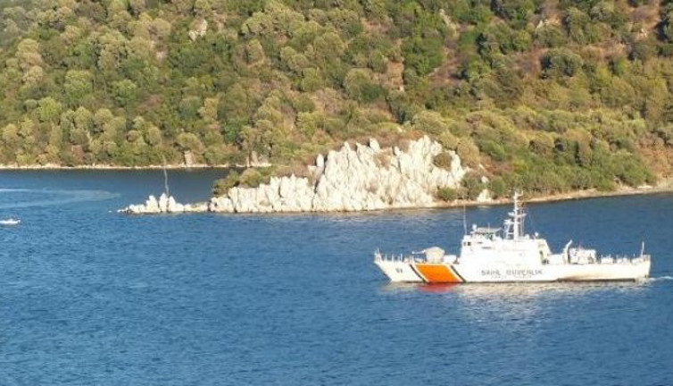 Ege'de geri dönülmez adımlar atılıyor! Yunanistan Sahil Güvenlik botu Türk teknesine ateş açtı: 3 yaralı