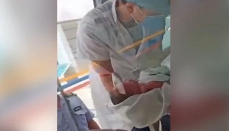 3'üncü çocukları da kız doğunca ölüme terk ettiler! İnsanlık öldü dedirten olay