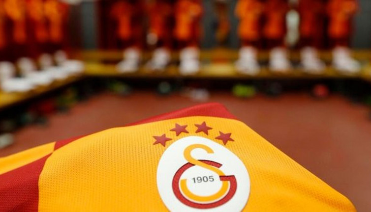 Galatasaray yönetiminde istifa
