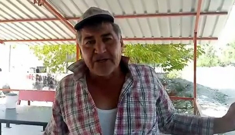 Bir insanın hayatını kurtarmanın mutluluğu içinde! Fimlerde gördü, uyguladı, kahraman oldu