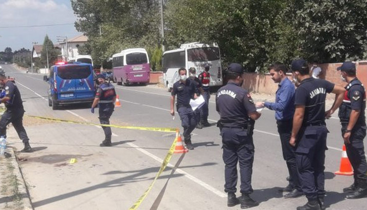 2 kardeşten birini öldürdü diğerini yaraladı! Son duasını yapan imamı tutukluluk yapan tabanca kurtardı