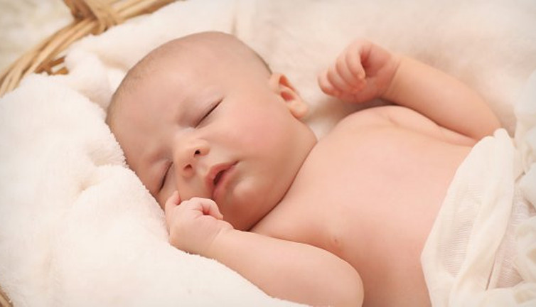 Korona stresi bebekleri de vuracak! Artık çok küçük doğacaklar!