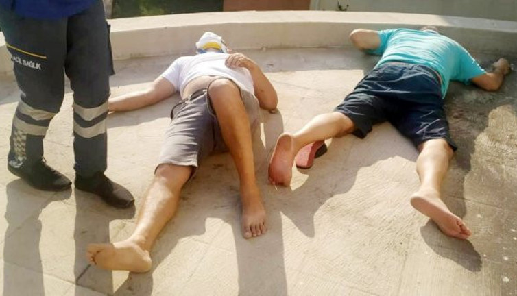 2. kattan aşağıya aynı anda düştüler