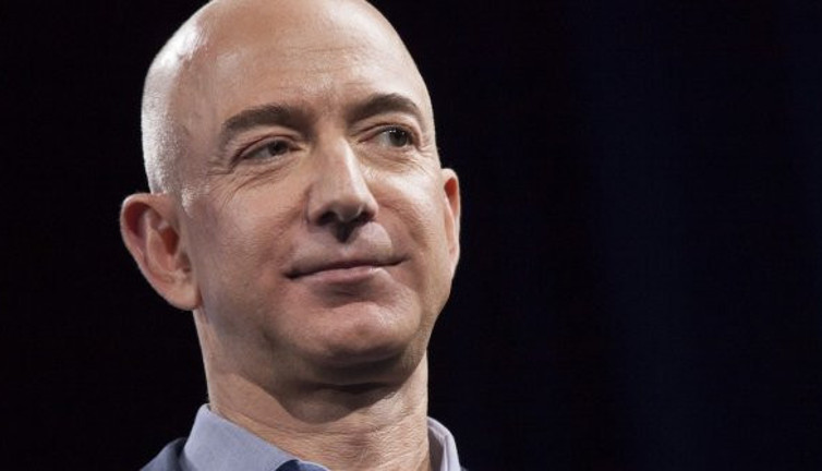 Dünyanın en zengin insanı Jeff Bezos'un rekor kıran parası açıklandı, Bill Gates ve Elon Musk kıskançlıktan çatladı