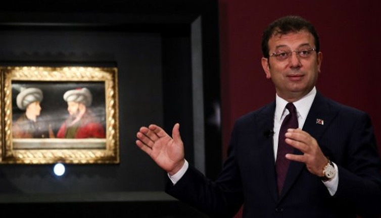 Fatih Sultan Mehmet'in tablosu yeniden İstanbul'da: Ekrem İmamoğlu bizzat gösterdi!