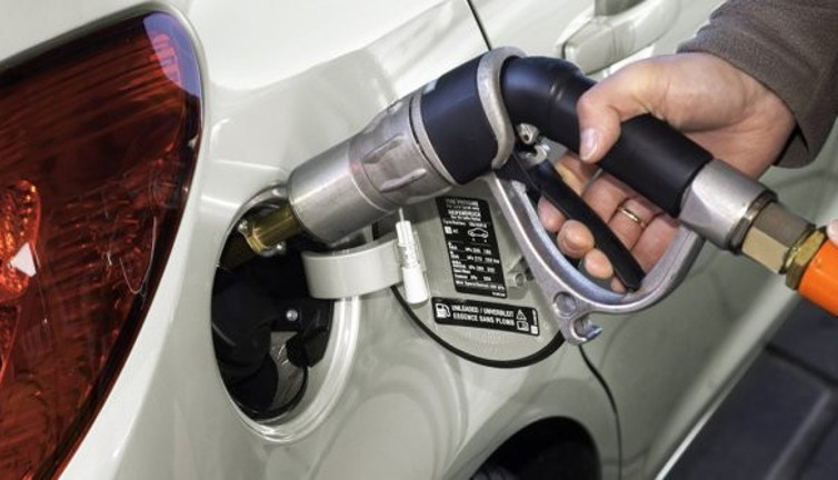 Araç sahiplerine kötü haber! LPG bu gece zamlı