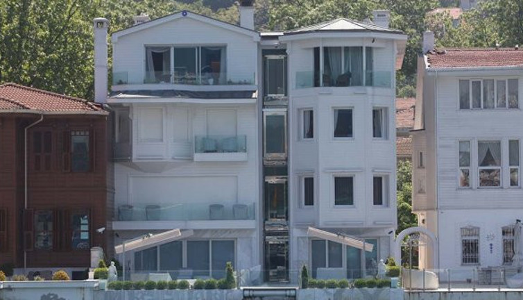 Yıkım kararı alındı ama Reza Zarrab'ın yalısına 5 yıldır kimse dokunamıyor!