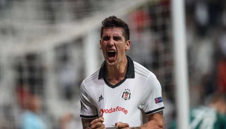 Beşiktaş, Roco'nun ayrılığını resmen açıkladı