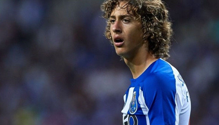 Geleceğin Cavani'si için rekor bonservis ücreti