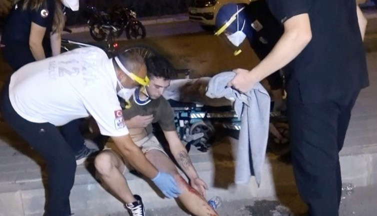 Metrelerce sürüklendi, başındaki kask sayesinde ölümden döndü