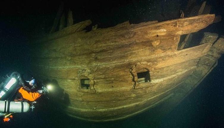 Sanki içinde yaşayanlar var gibiydi! 400 yıl önce batan gemi sapasağlam bulundu