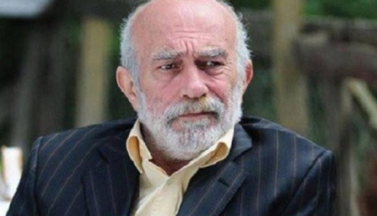 Ünlü oyuncu Halil Kumova’nın korona testi pozitif çıktı, sette aniden rahatsızlanıp vefat etmişti