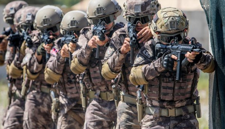 "Çılgın kız" hedefleri paramparça etti! Kimse bu performansı beklemiyordu