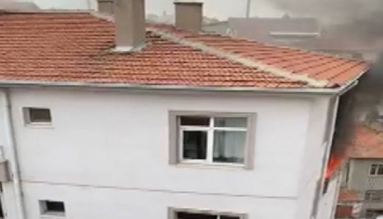 Alevler 13 yaşındaki çocuğu yuttu