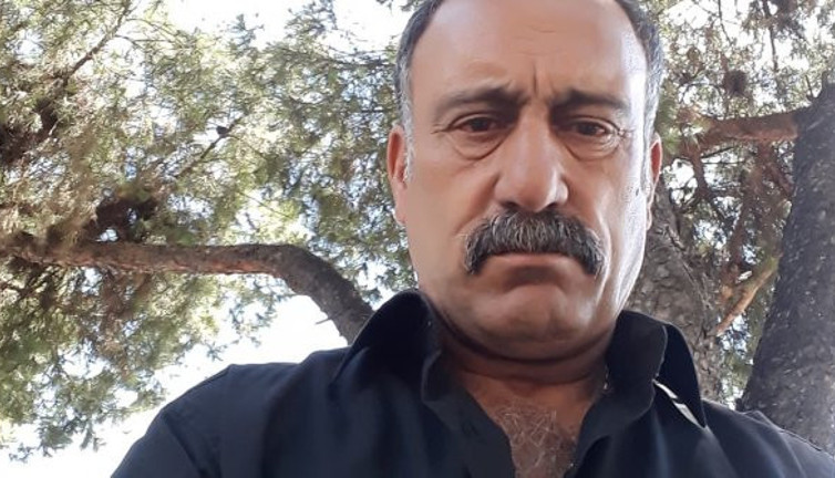 Esra Erol'un programı ile gündeme gelen Cengiz Koraltan evinin önünde saldırıya uğradı