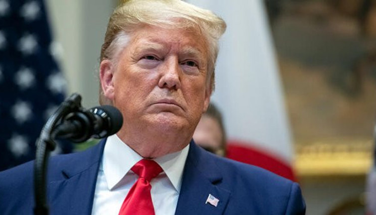 Aynı uçakta yolculuk etmişlerdi! Trump'ın yakın danışmanı Hicks koronaya yakalandı