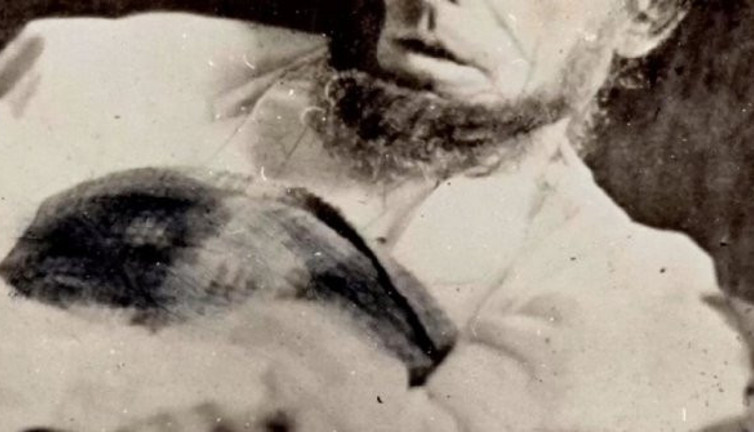 ABD'yi karıştıran fotoğraf! Abraham Lincoln’ün hasta yatağında son fotoğrafı ortaya çıktı