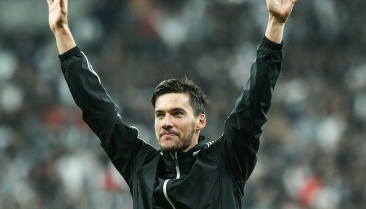 Umut Nayir’den Beşiktaş’a veda