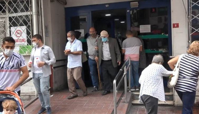 Pişkinliğin bu kadarı pes dedirtti. Beyoğlu’nda karantinadan kaçan hasta bakın nerede çıktı