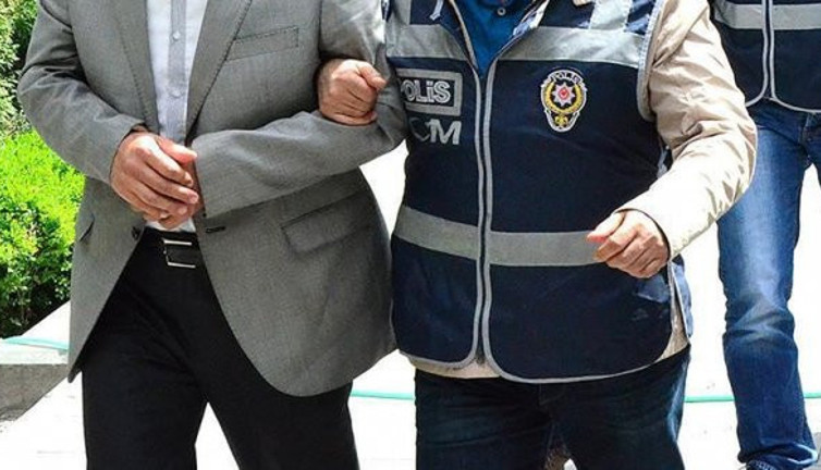 FETÖ firarisi iki eski emniyet müdürü yakalandı