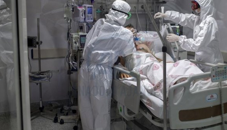 Enfeksiyon hastalıkları doktoru yoğun bakımlardaki acı gerçeği duyurdu