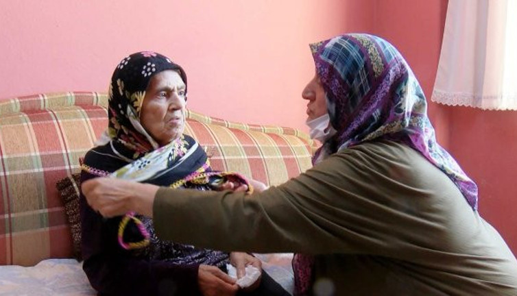 84'lük nine koronayı yenmenin sırrını verdi. Kısa süre önce Covid-19'a yakalanmıştı