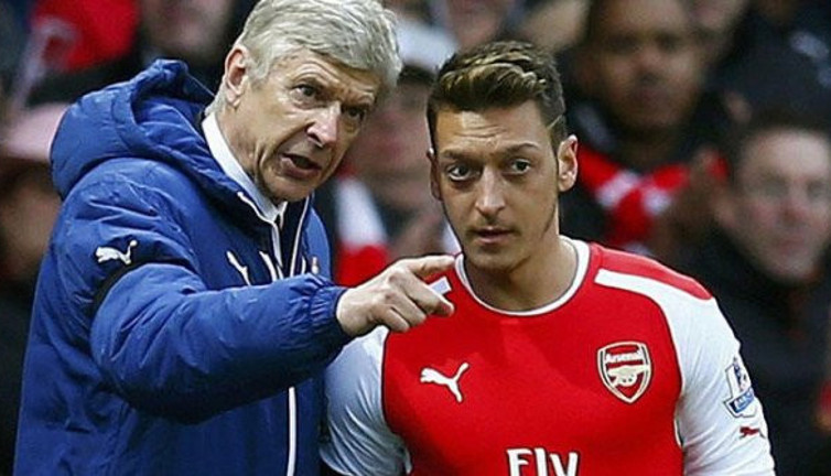 Arsenal'in eski menajeri Arsene Wenger'den Mesut Özil'le ilgili flaş açıklama