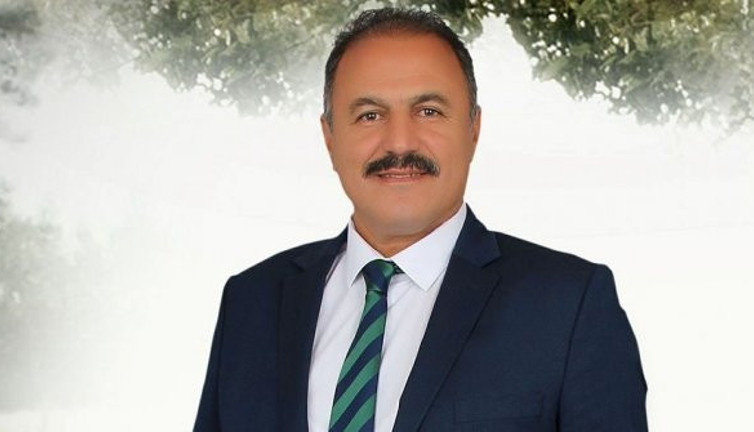 Bacağından kurşunlanan muhtar öldü