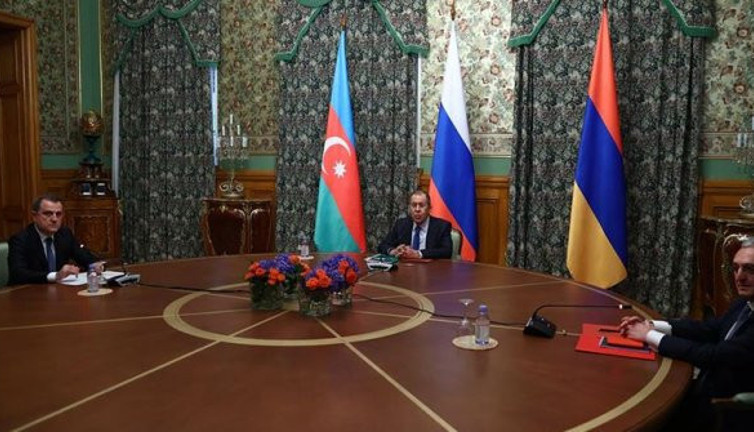 Moskova’da kritik görüşme. Lavrov ayrı ayrı görüştü