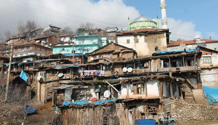 Burası Nepal değil Manisa. Fotoğraf tutkunları buradan ayrılamıyor. İnternette gören geliyor