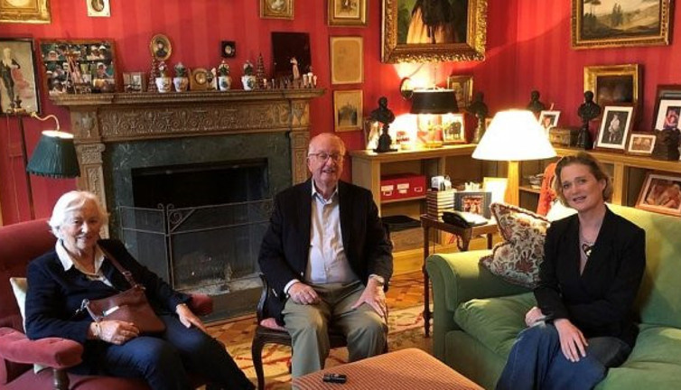 Belçika’nın eski kralı Albert kızı ile sonunda bir araya geldi