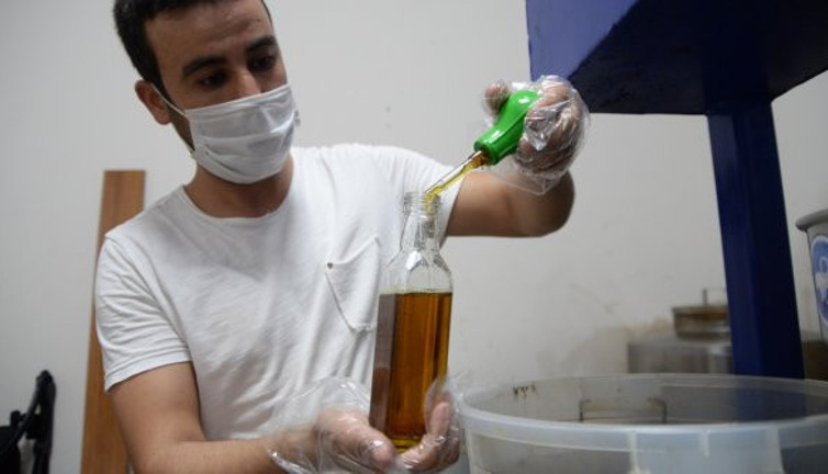 Bir damlası bile şifa deposu. Yararları saya saya bitmiyor. Koronaya karşı birebir