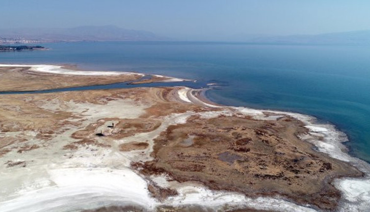 Sular çekilince yavaş yavaş ortaya çıktı. Türk bilim insanı açıklama yaptı