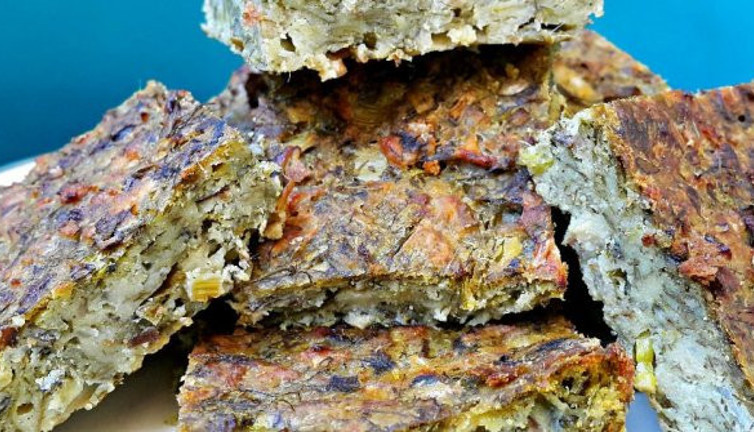 Hamsikoli nasıl yapılır. Hamsili köfte ve hamsikoli malzemeleri ve tarifleri. Hamsili köfte ve hamsikoli yapımının püf noktaları