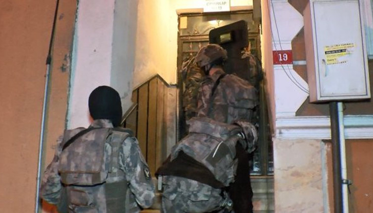 Erzurum koordinesindeki büyükşehirlerde zehir tacirlerine operasyon