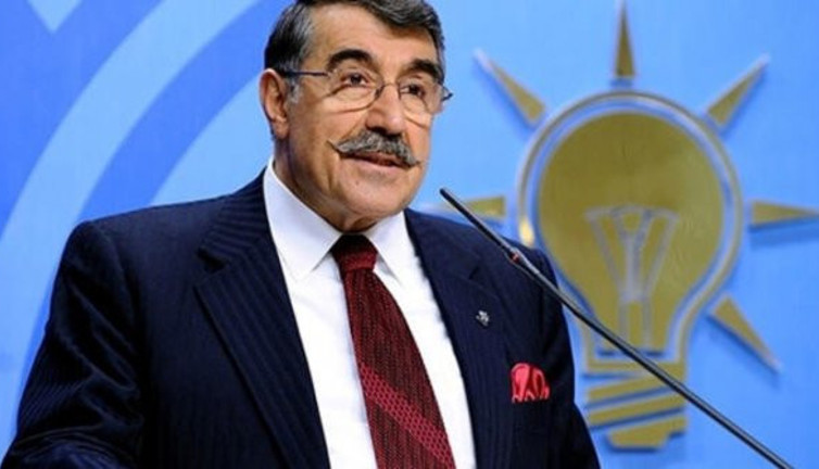 Eski Bakan Abdulkadir Aksu'dan kötü haber