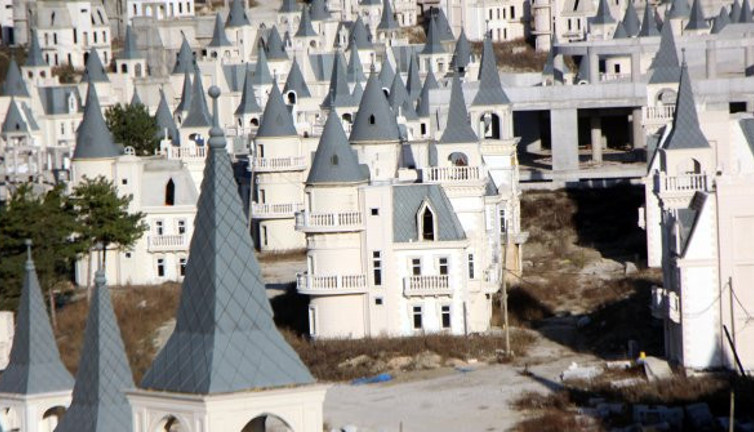 Şato villalara mühlet kararı