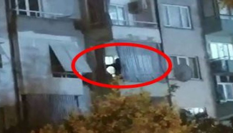 11 yaşındaki çocuğa oklavalı dayak. Çığlık sesleri kulakları sağır etti. Şanlıurfa'dan sonra bu kez Aydın'da yaşandı