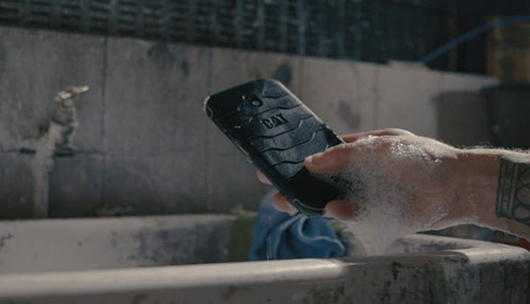 Bu telefon virüsü durduruyor. Yüzde 99,9 etkili