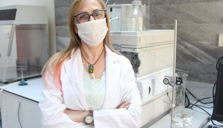 Prof. Dr. Işıl Var sofralardaki görünmez tehlikeyi açıkladı. Korona virüsü yok etmenin formülünü verdi