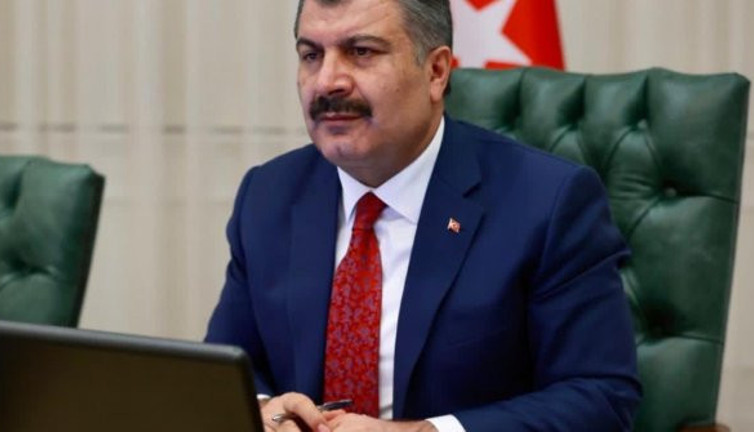 Sağlık Bakanı Koca'dan 6 ilin sağlık müdürleriyle sürpriz görüşme. Gece yarısı açıkladı