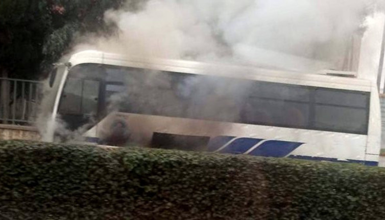 Mersin'de halk otobüsünde yangın korkuttu