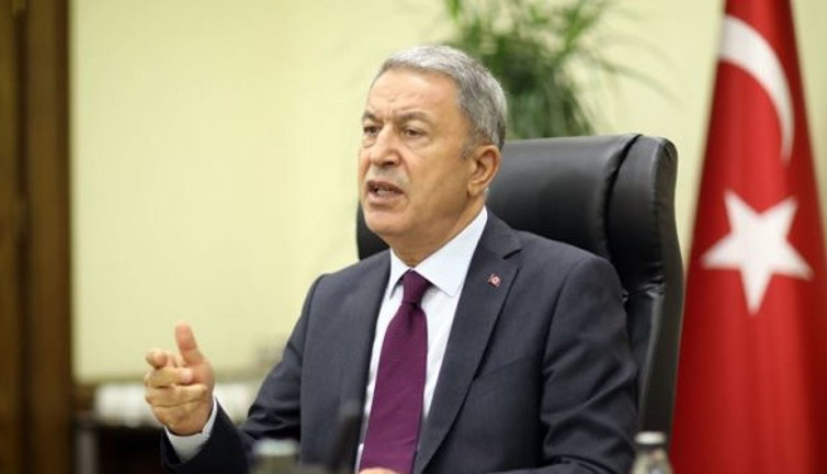 Bakan Akar: TSK'ya dil uzatanlara karşı hukuk çerçevesinde yapılması gereken ne varsa yapacağız